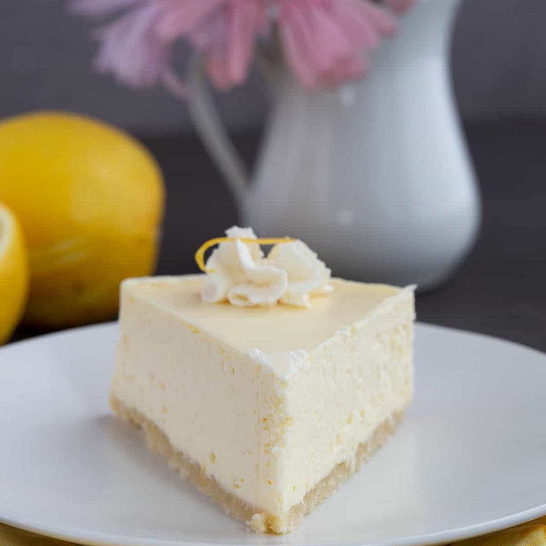 Keto Instant Pot Lemon Cheesecake