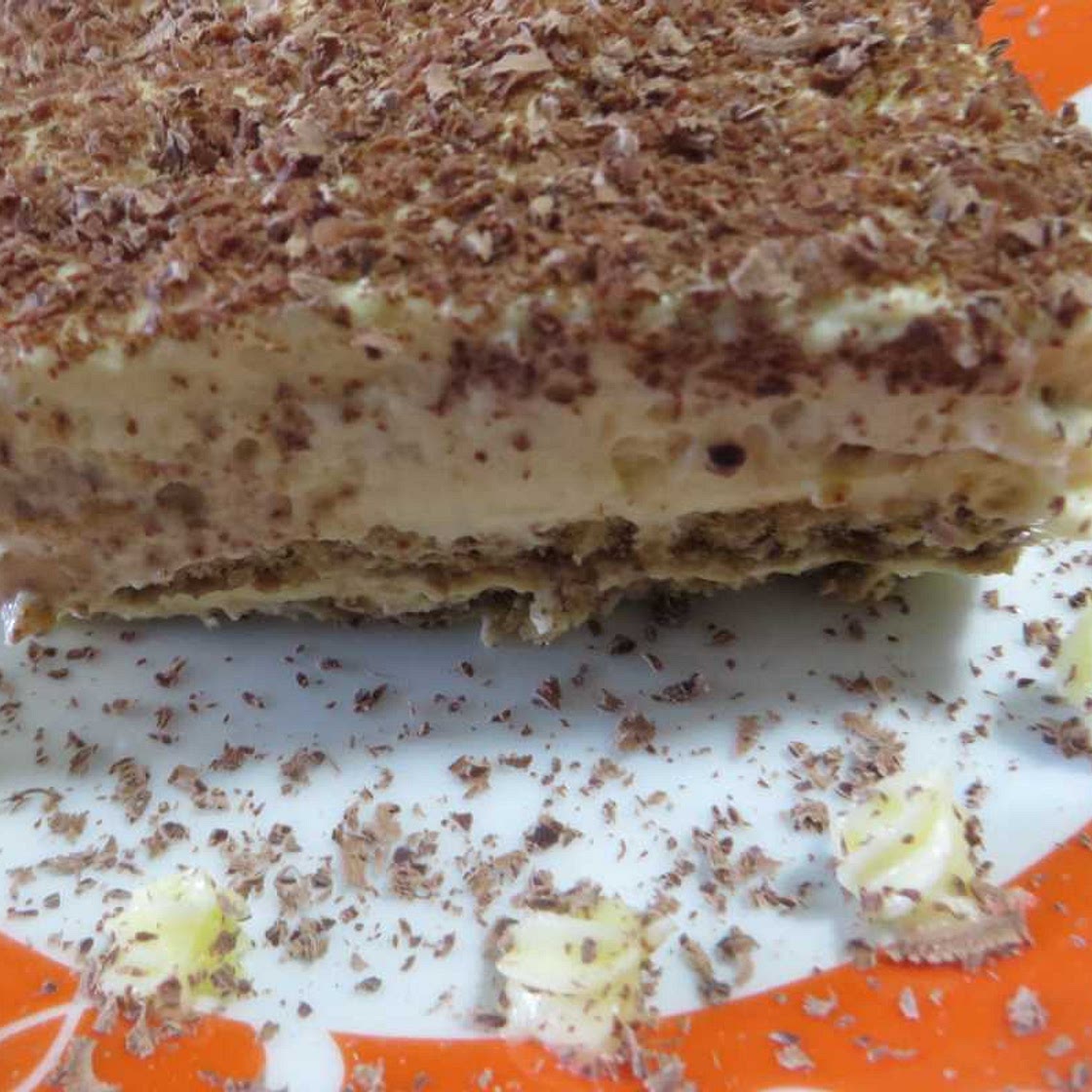 TIRAMISU' CON CREMA CHANTILLY
