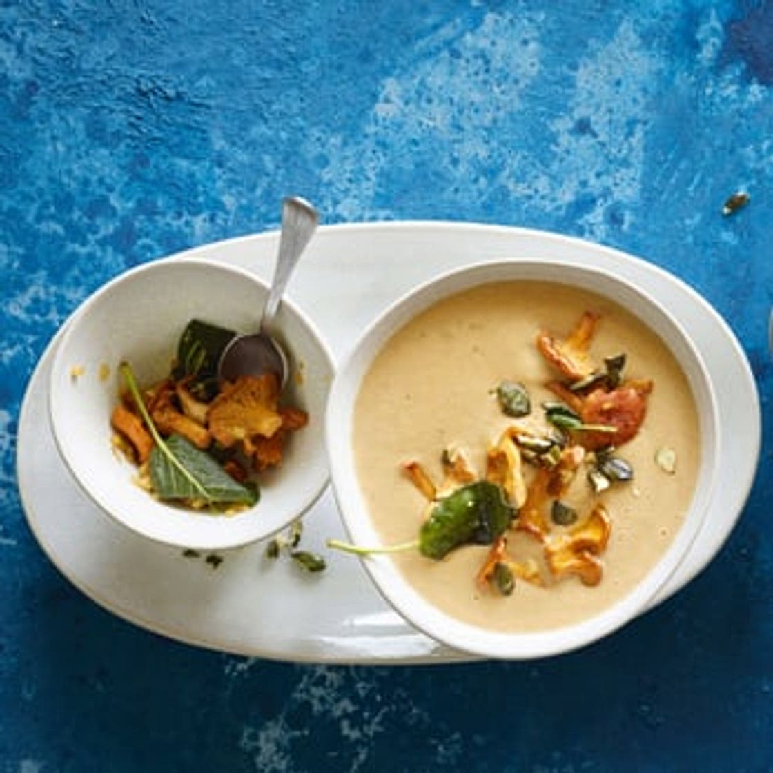 Eierschwämmli-Suppe mit Topping