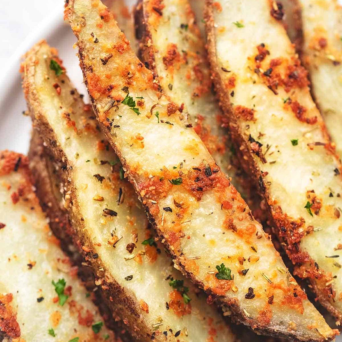 Baked Garlic Parmesan Potato Wedges