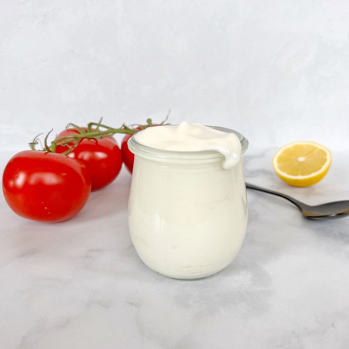 Homemade Eggless Mayonnaise Recipe (Vegan)