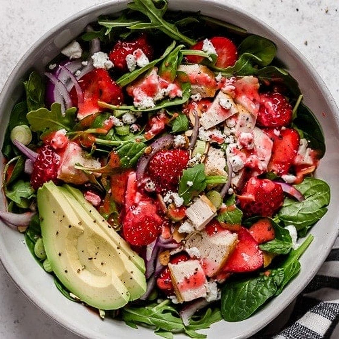Strawberry Spinach Salad (with Optional Chicken)