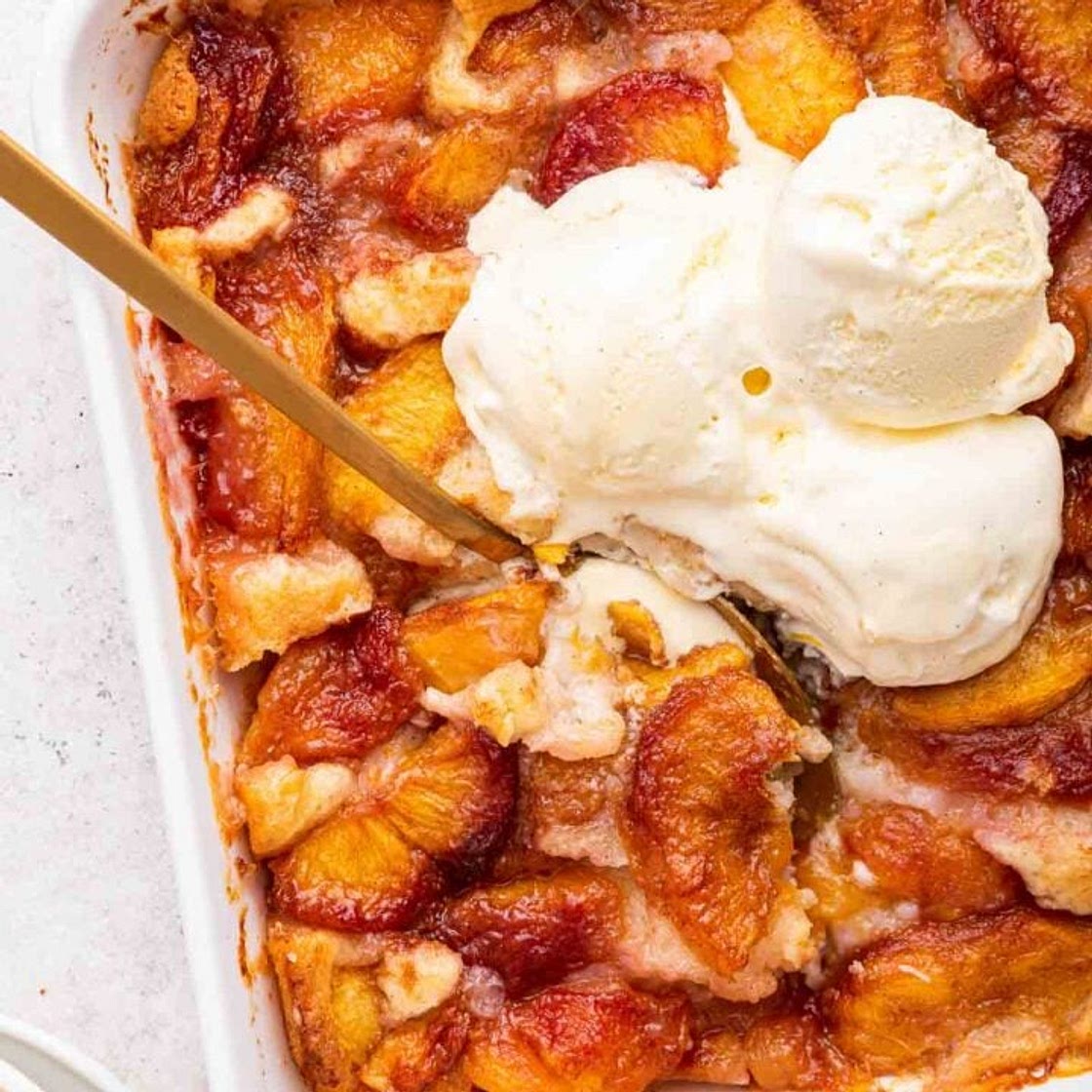 Peach Cobbler with Fresh Peaches