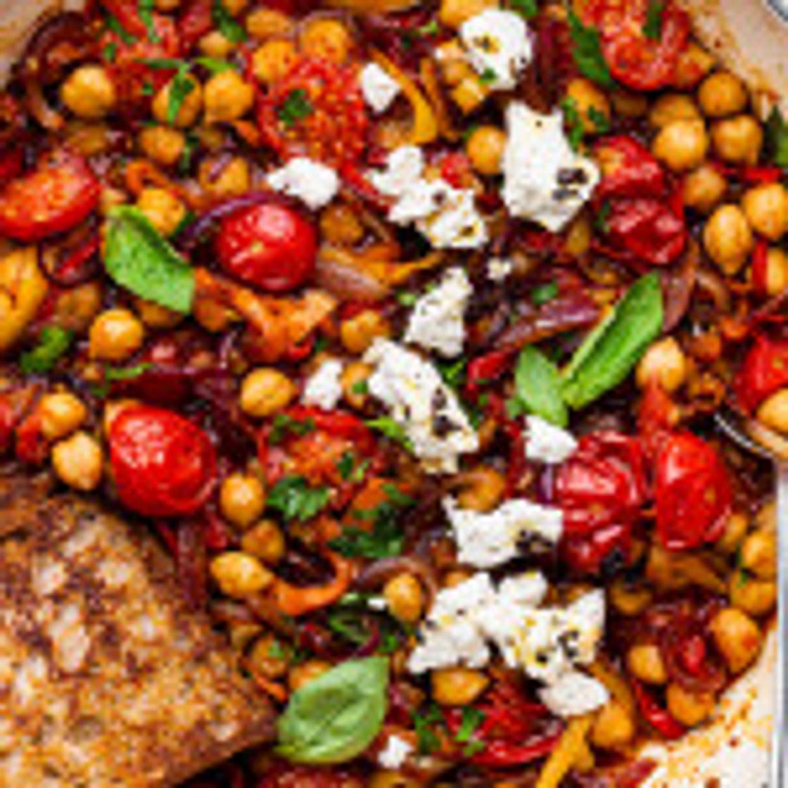 Pepper stew with chickpeas