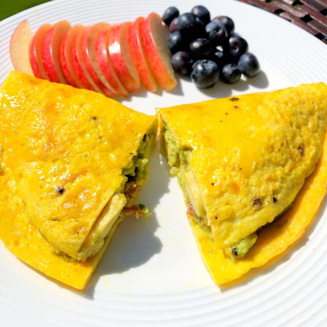 AVOCADO BACON OMELET