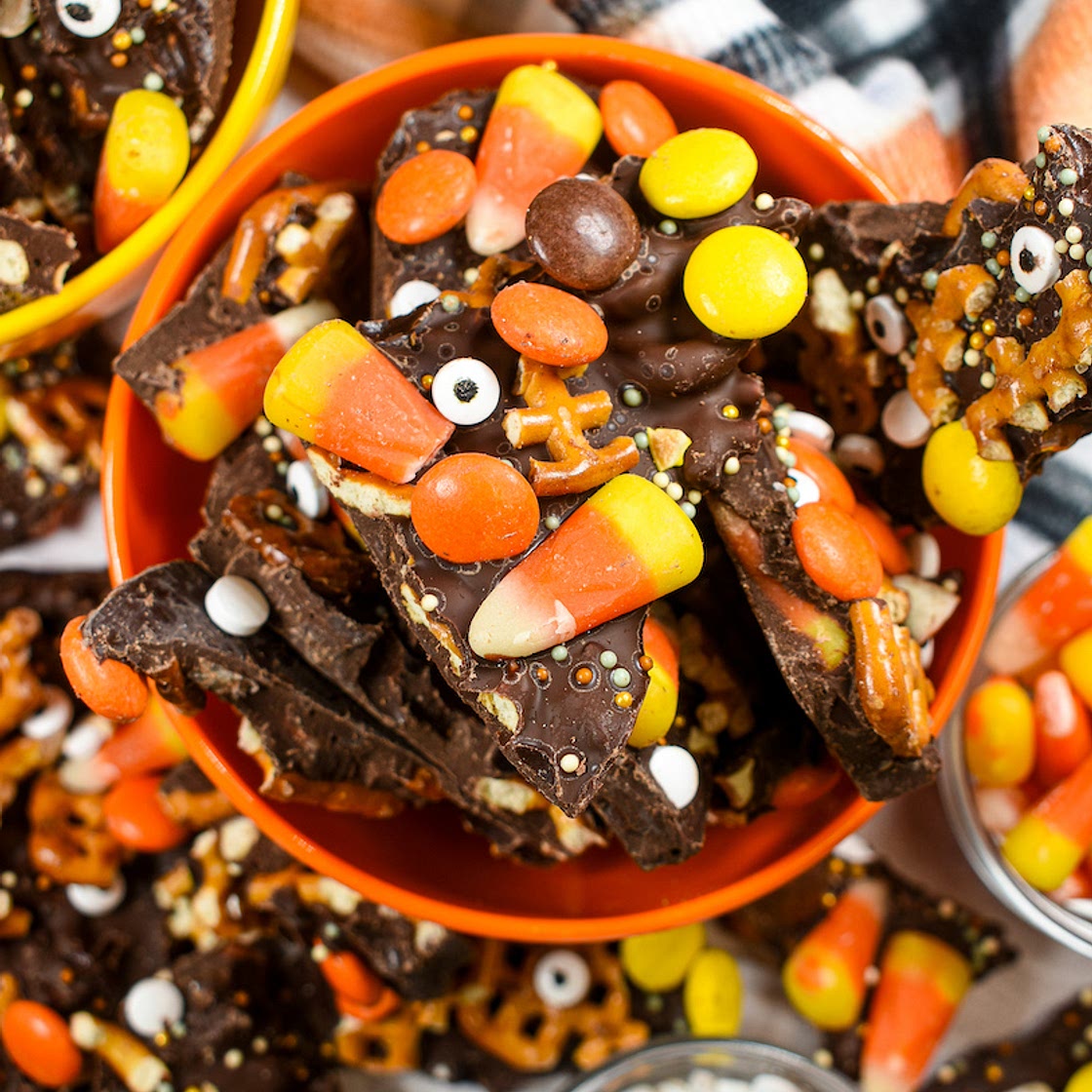 Halloween Candy Bark