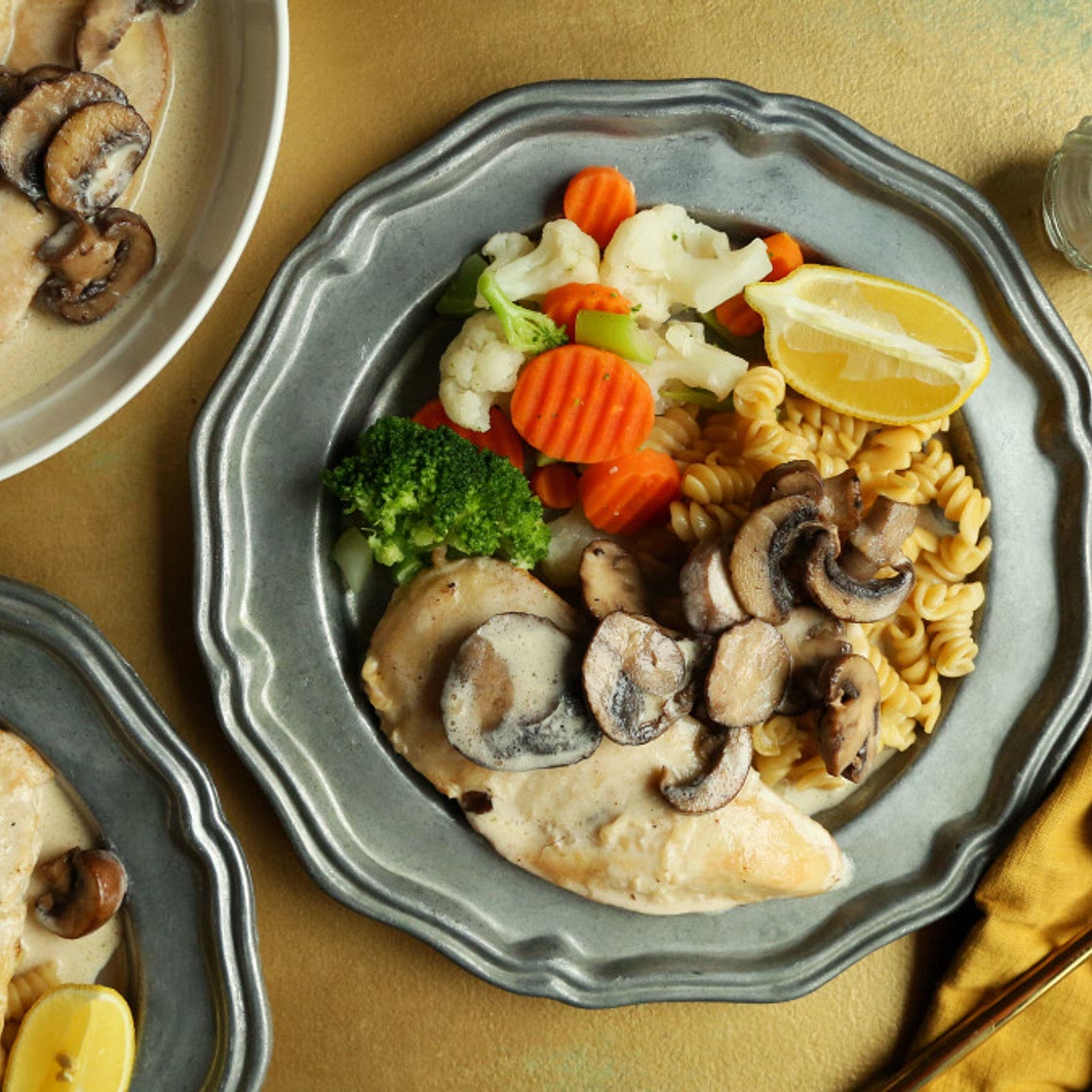 Chicken Breasts in Lemon Cream Sauce