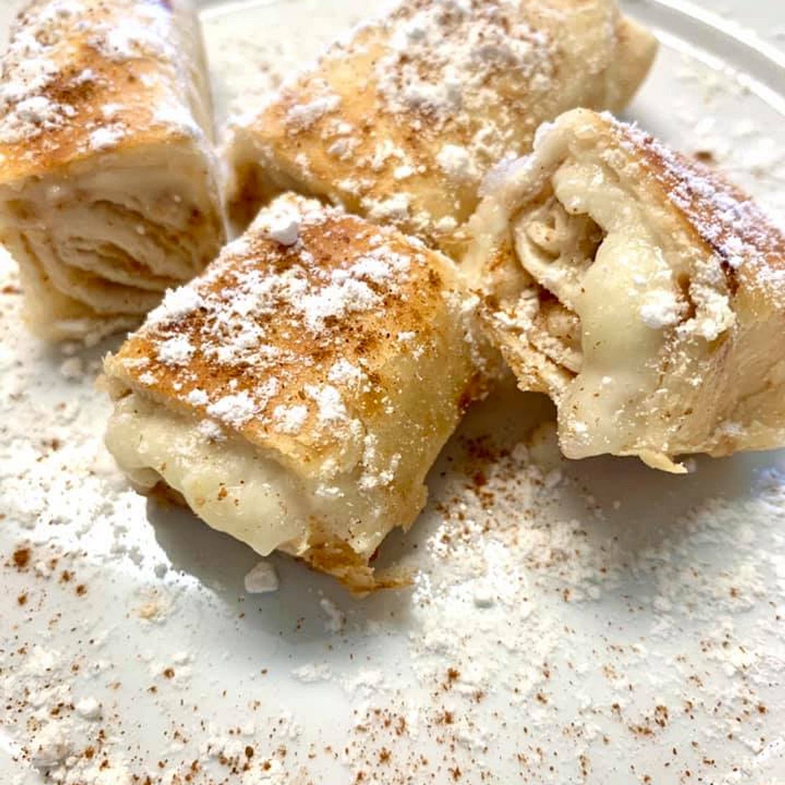 Keto Cinnamon Cheesecake Chimichangas