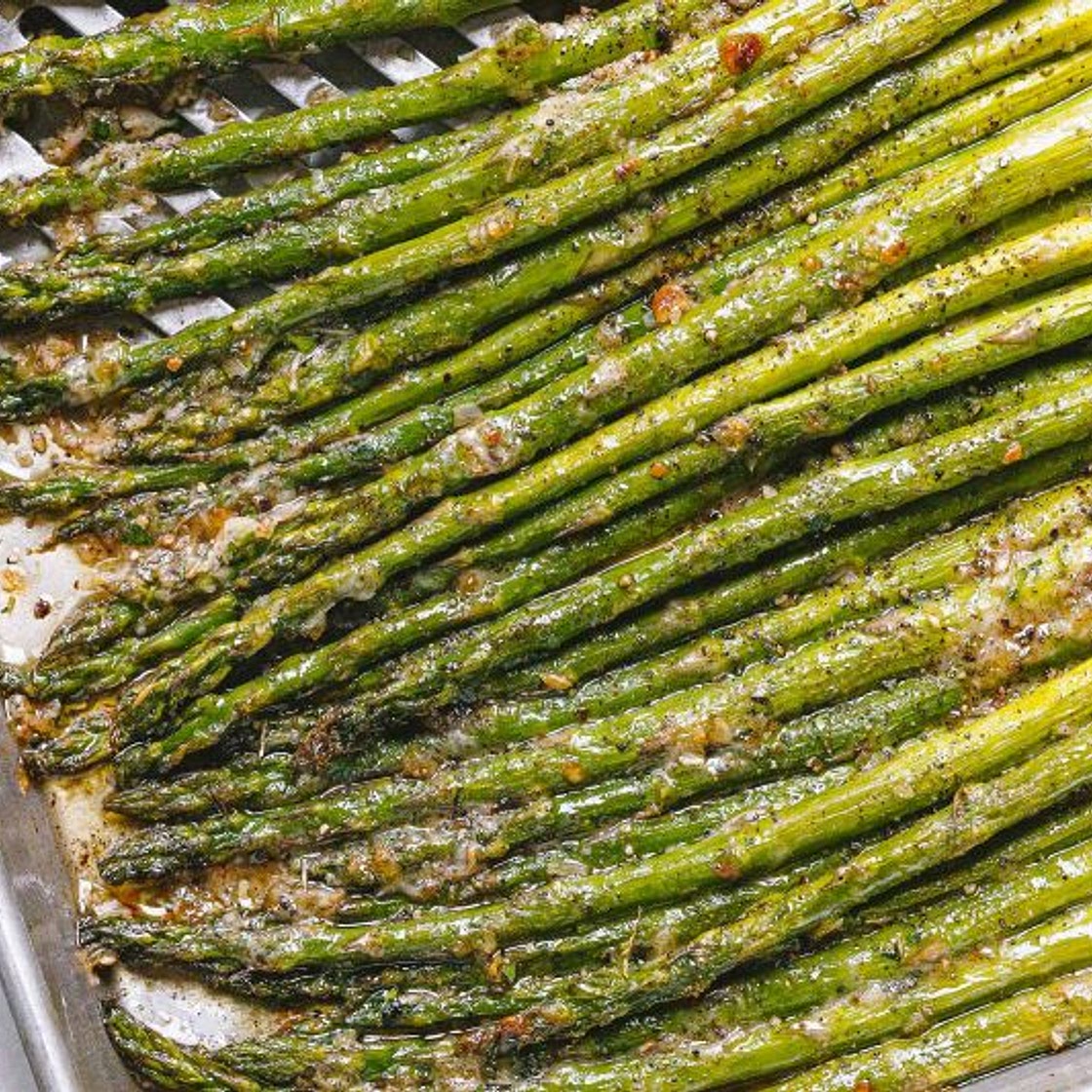 Oven-Roasted Asparagus with Garlic Parmesan