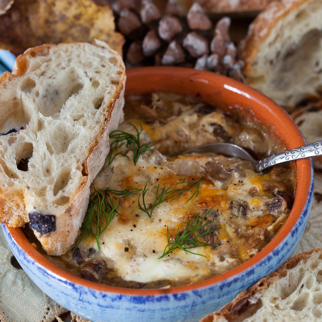 Mushrooms with Sour Cream Sauce -