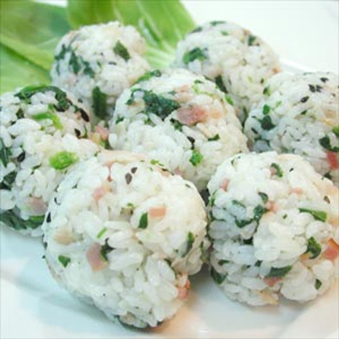 시금치베이컨주먹밥