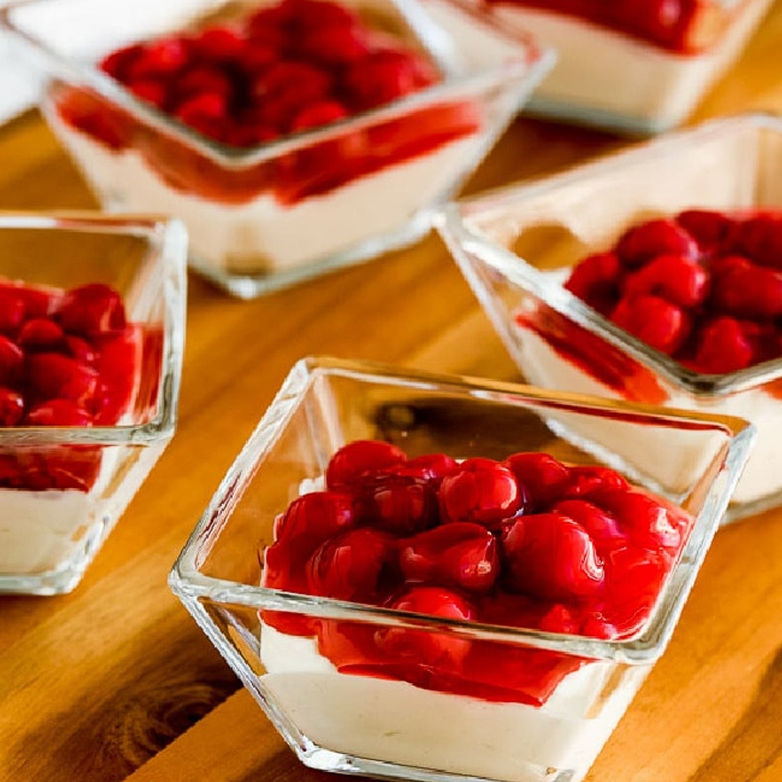 No-Bake Cherry Cheesecake (Low-Carb)