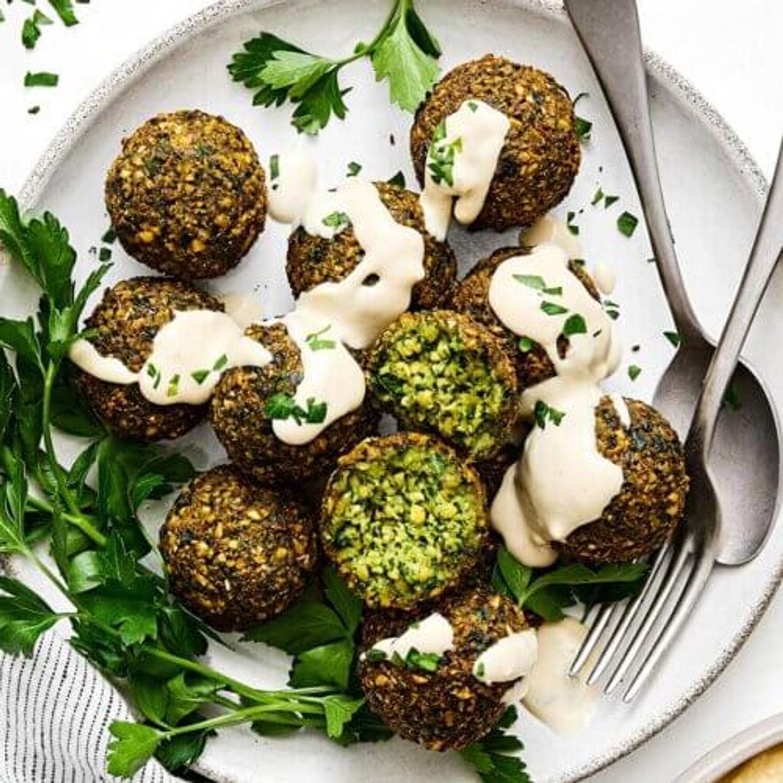 Most Delicious Falafel Recipe (Fried or Baked)