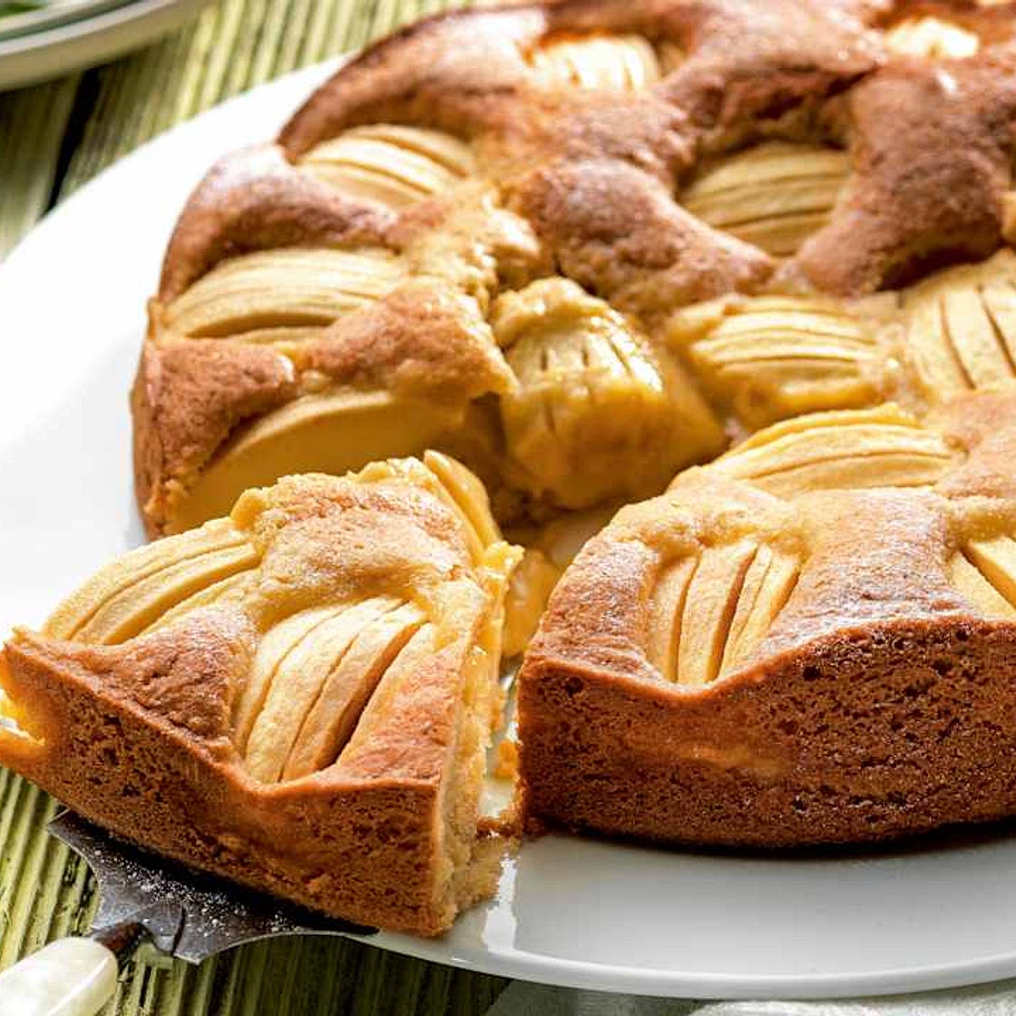 Apple cake