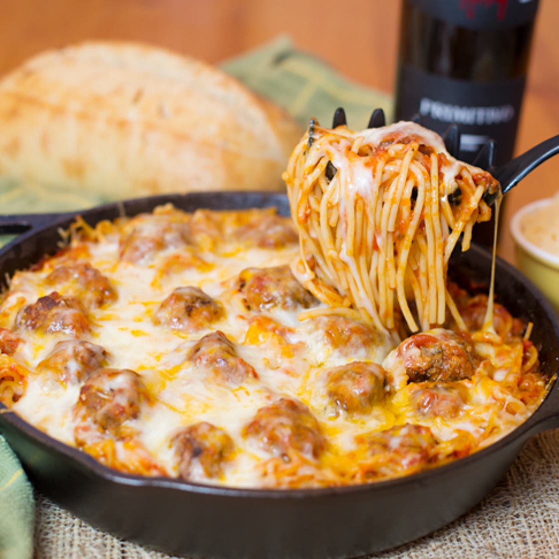 Baked Spaghetti & Meatballs