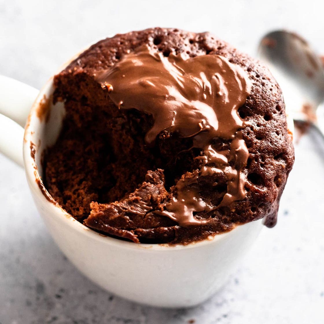 Easy 3 Ingredient Mug Cake (1 Minute Cake)