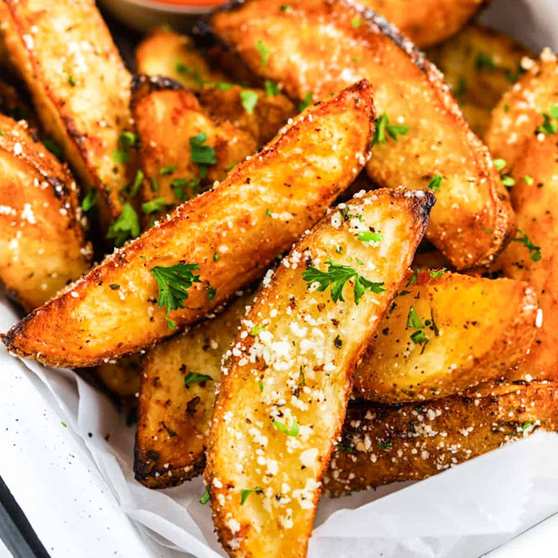 Air Fryer Potato Wedges