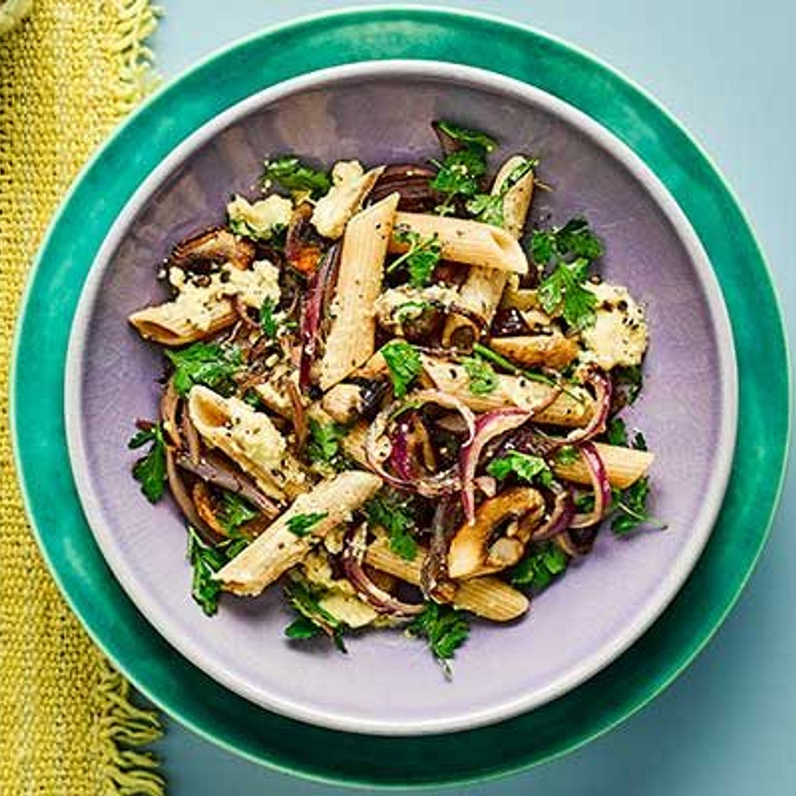 Garlicky mushroom penne
