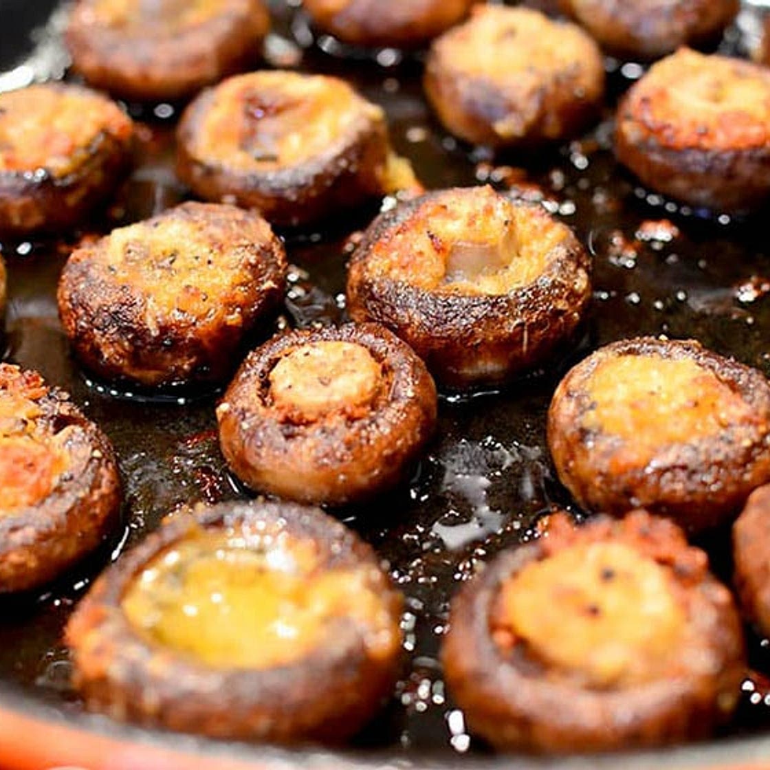 Easy Garlic Butter Roasted Mushrooms