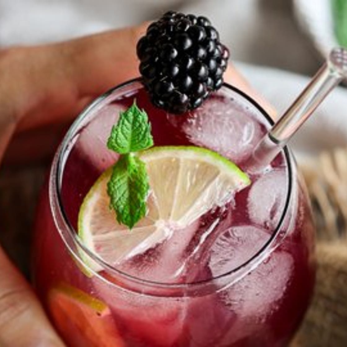 Blackberry Ginger Iced Green Tea