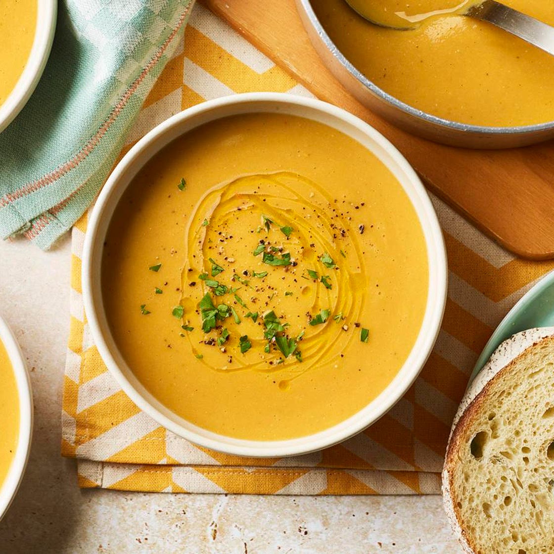 Lentil and bacon soup