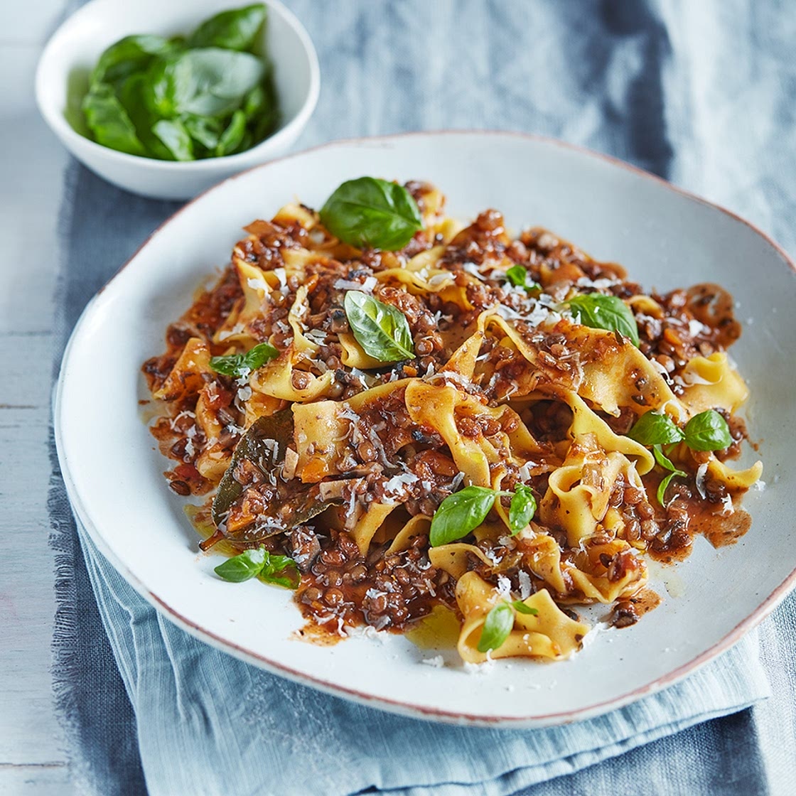 Mushroom & lentil pappardelle Bolognese