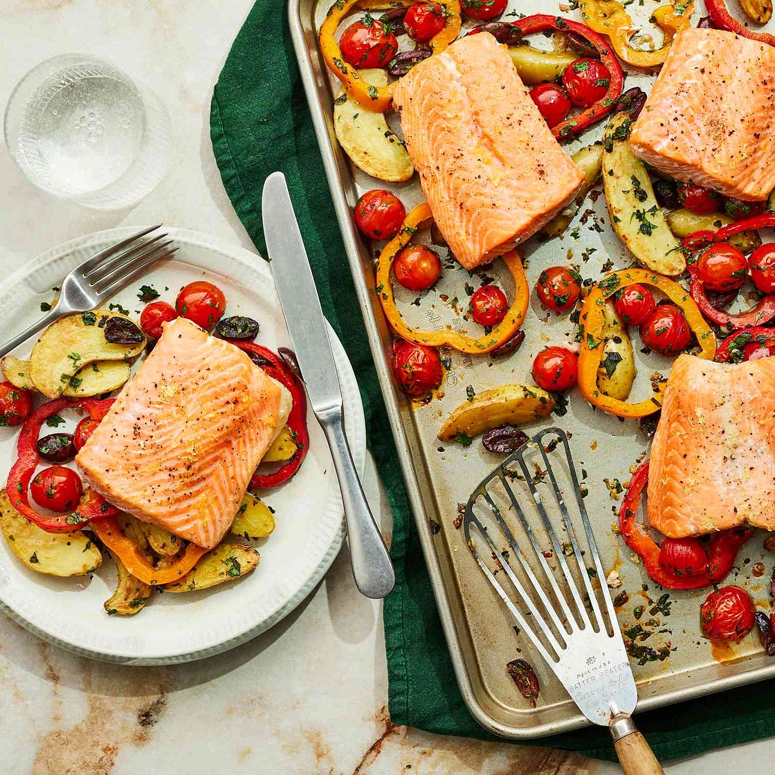Sheet-Pan Roasted Salmon & Vegetables