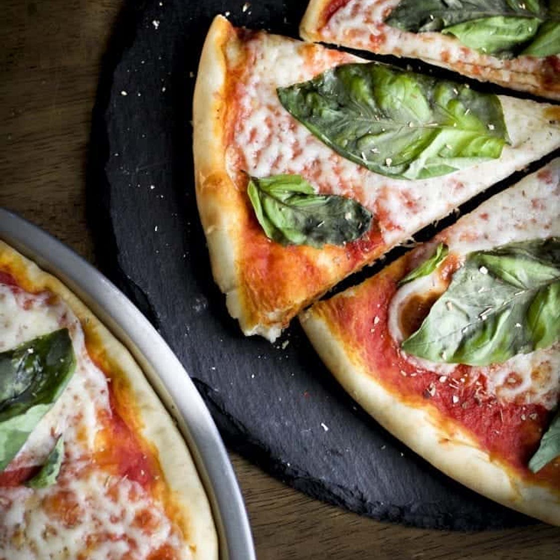 Thin Crust Margherita Pizza