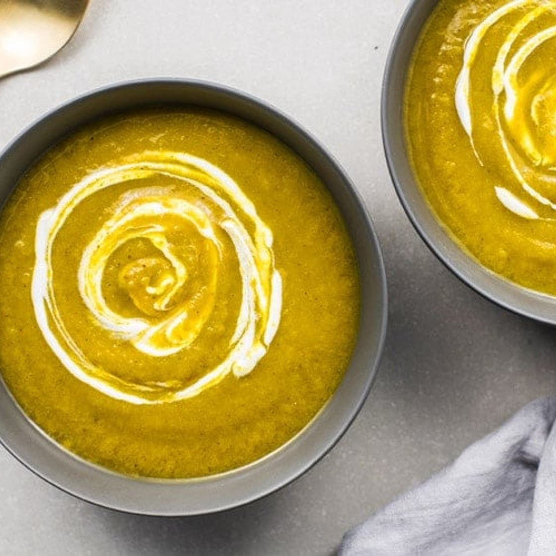 Anti-Inflammatory Broccoli Turmeric Slow-Cooker Soup