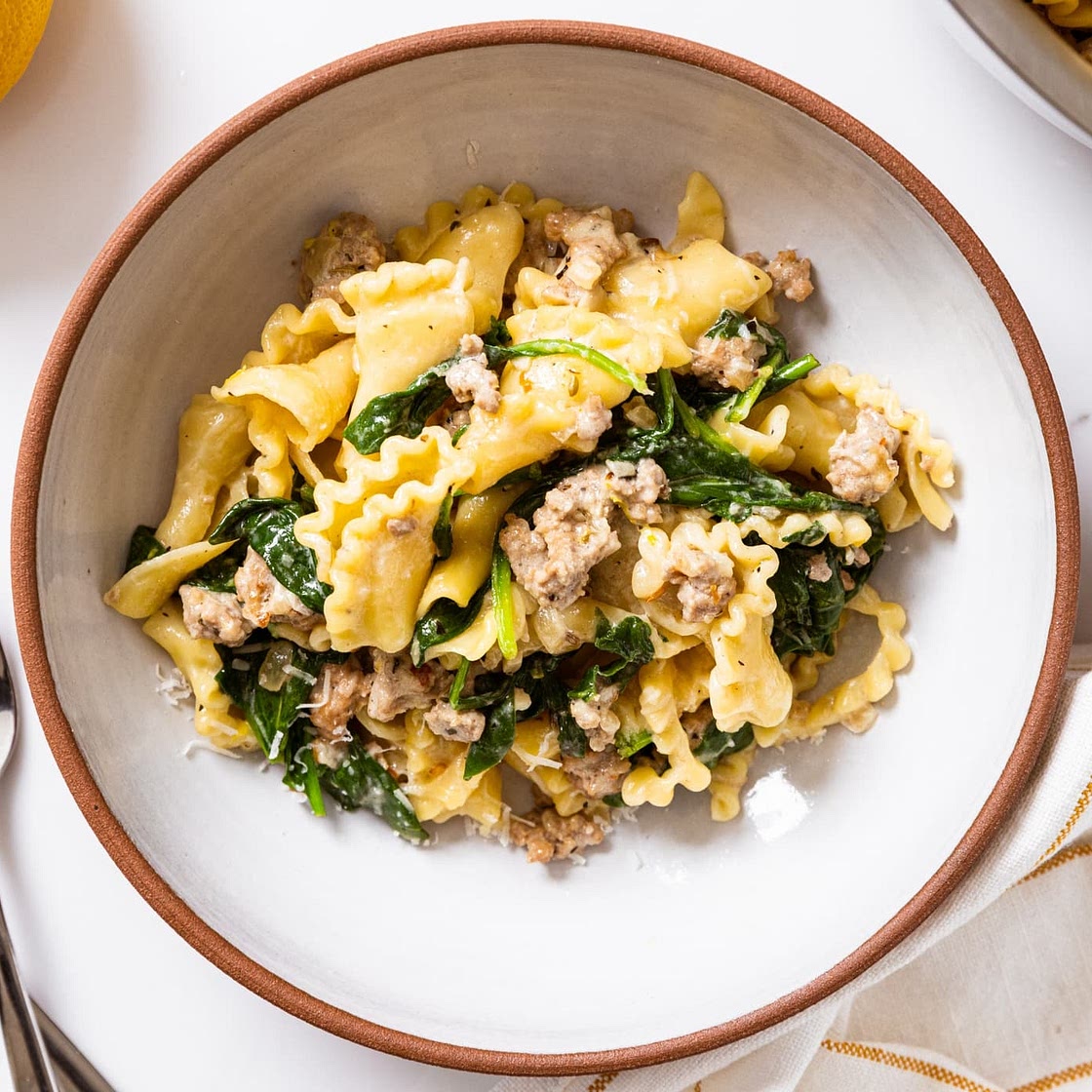 Creamy Sausage & Spinach Pasta
