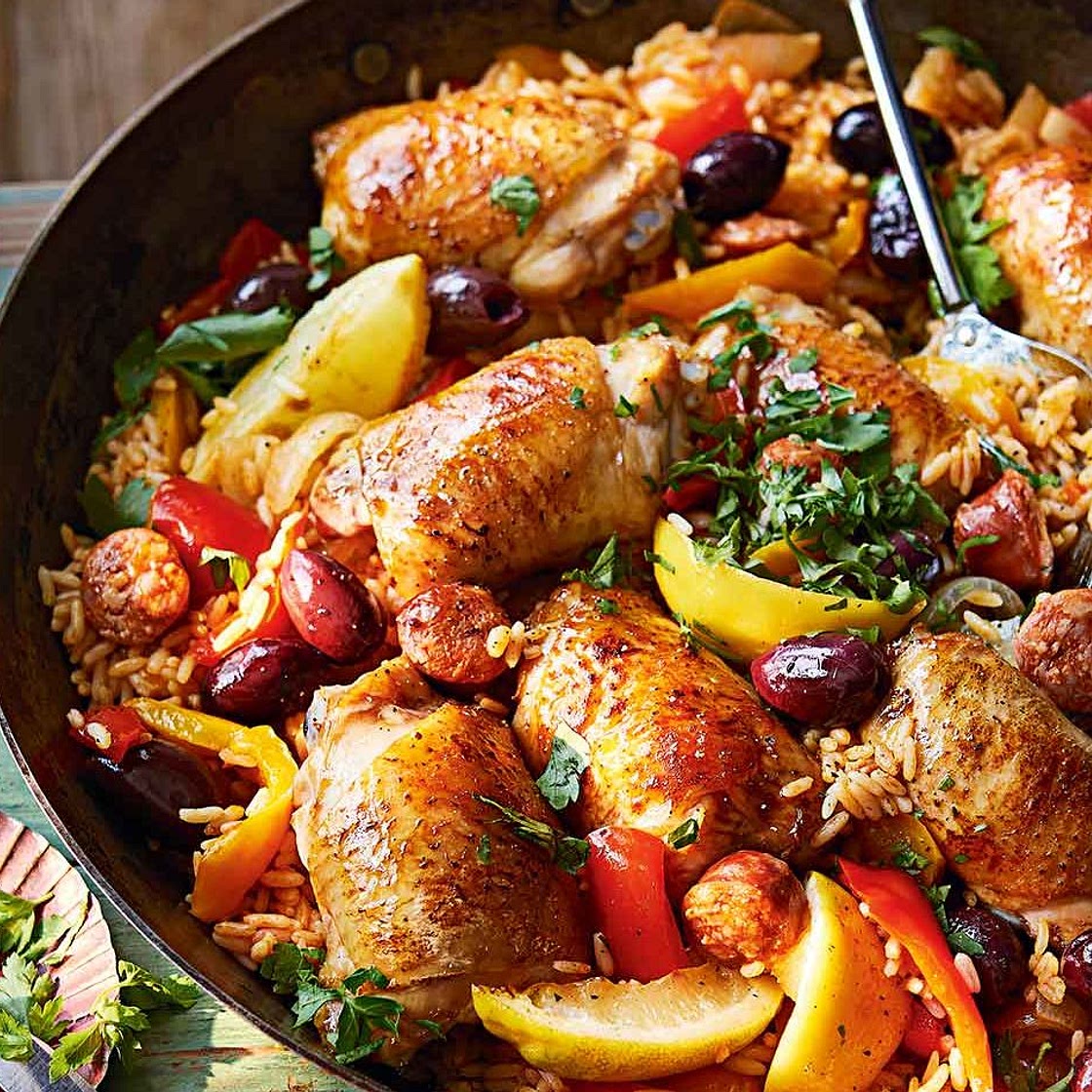 Spanish-style chicken and rice one-pot