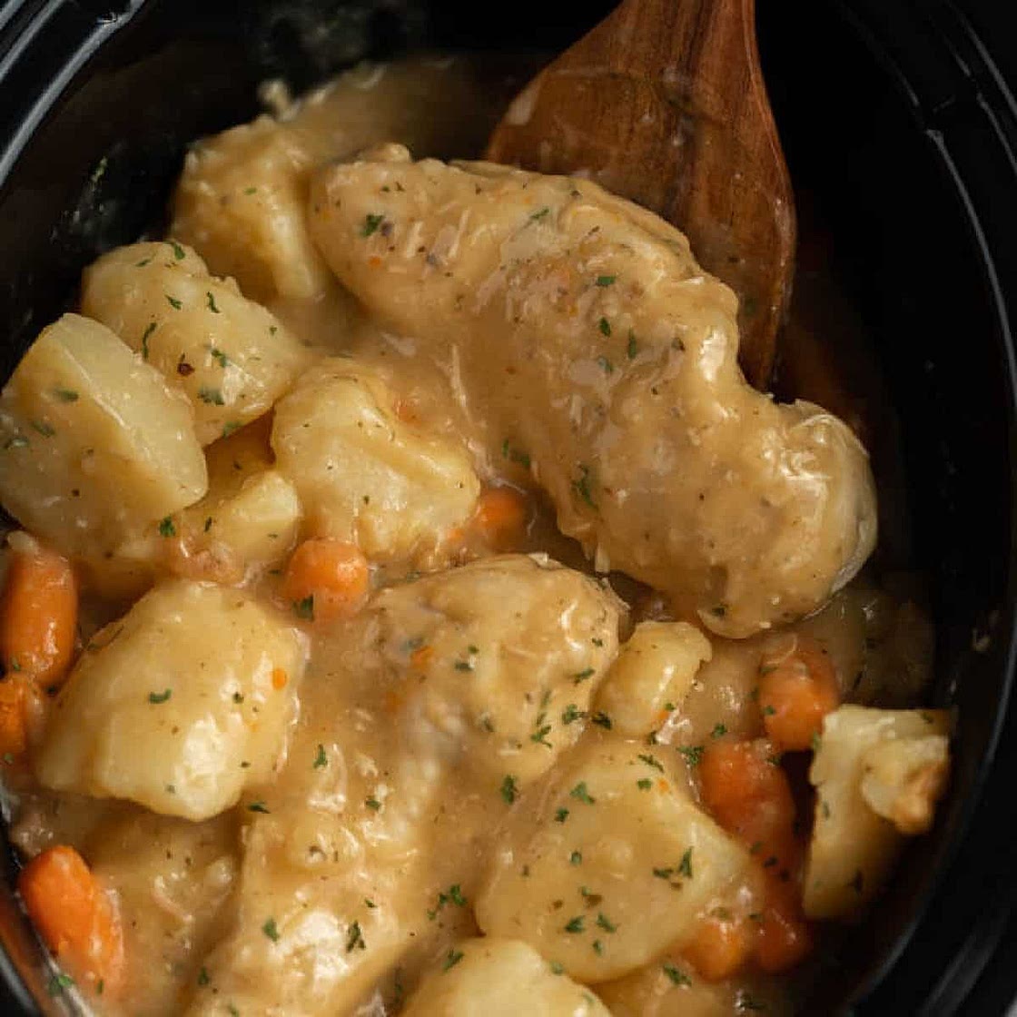 Crock Pot Creamy Ranch Chicken Recipe - Easy Ranch Chicken Recipe