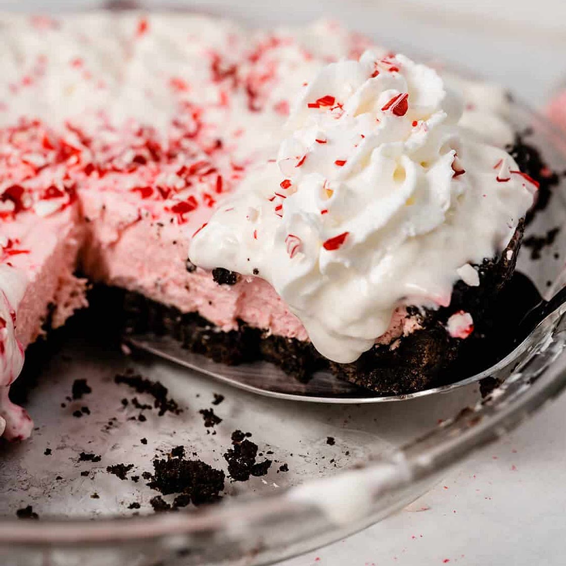 No-Bake Peppermint Pie