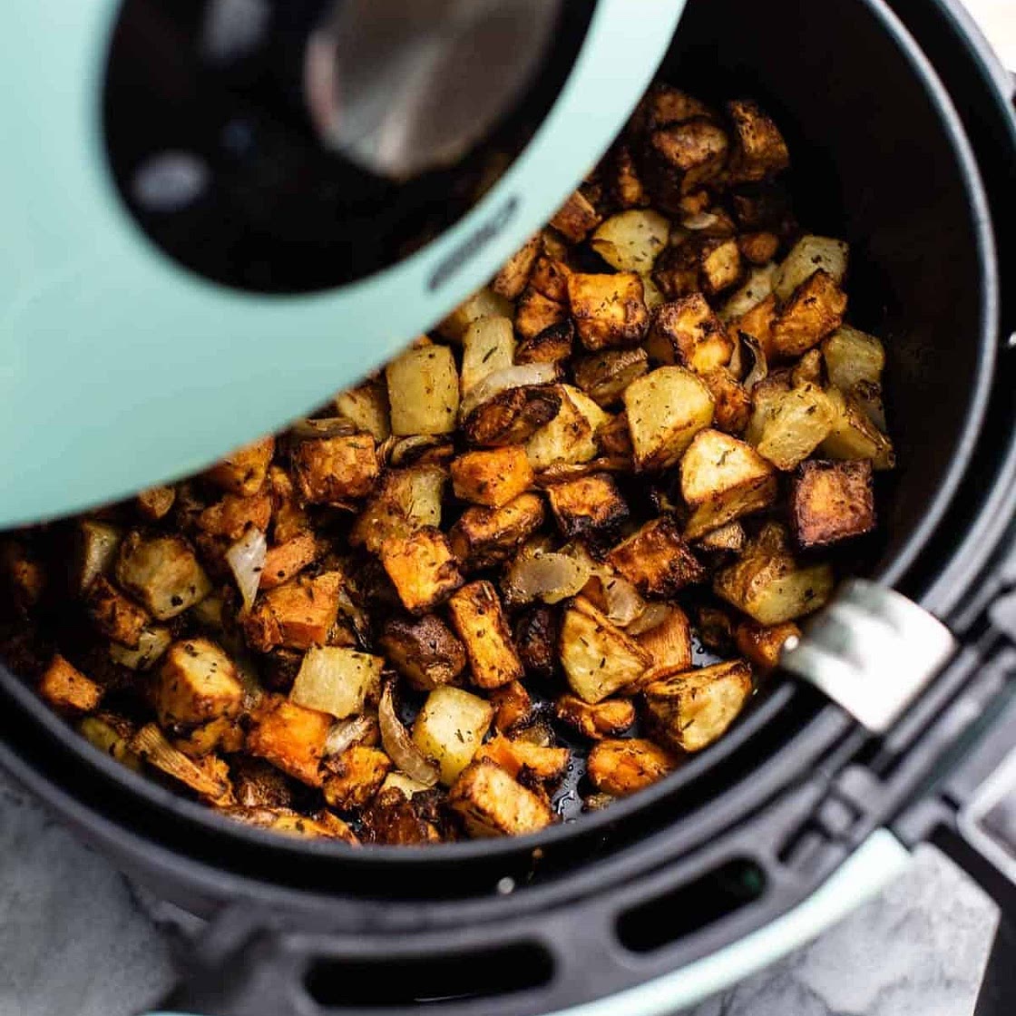 Air Fryer Breakfast Potatoes