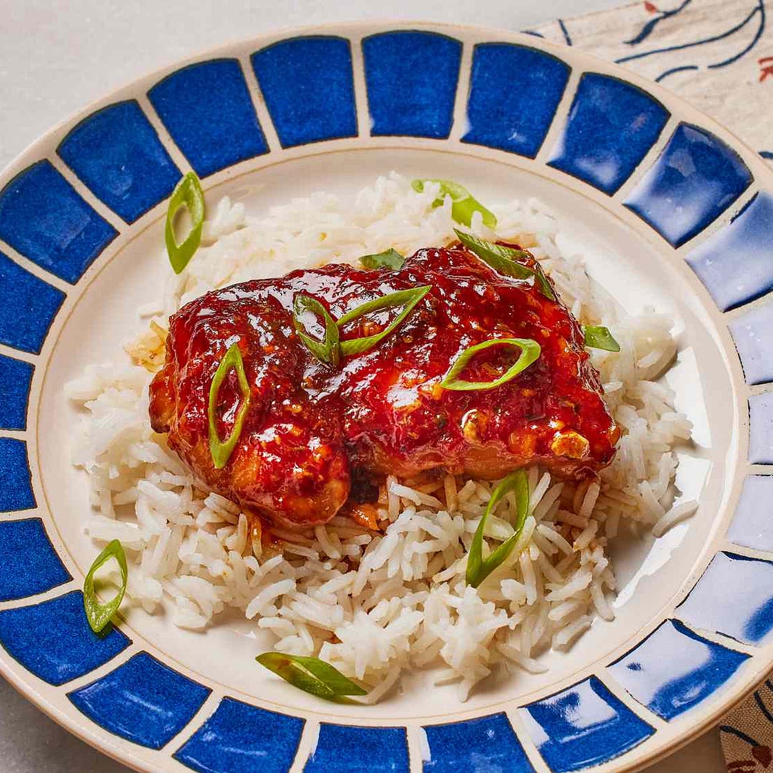 Honey-Garlic Slow Cooker Chicken Thighs