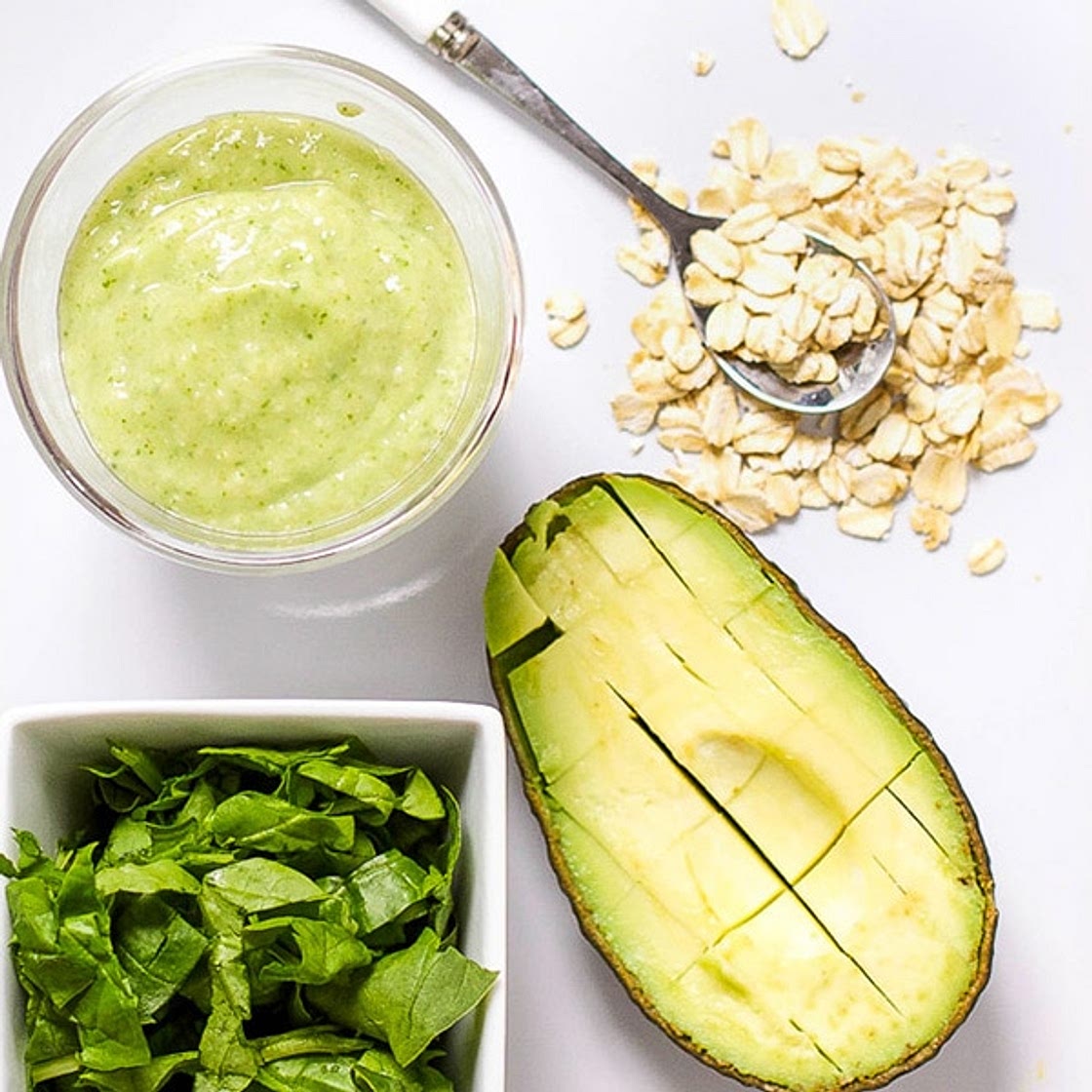 Oats, Spinach + Avocado Baby Food Puree