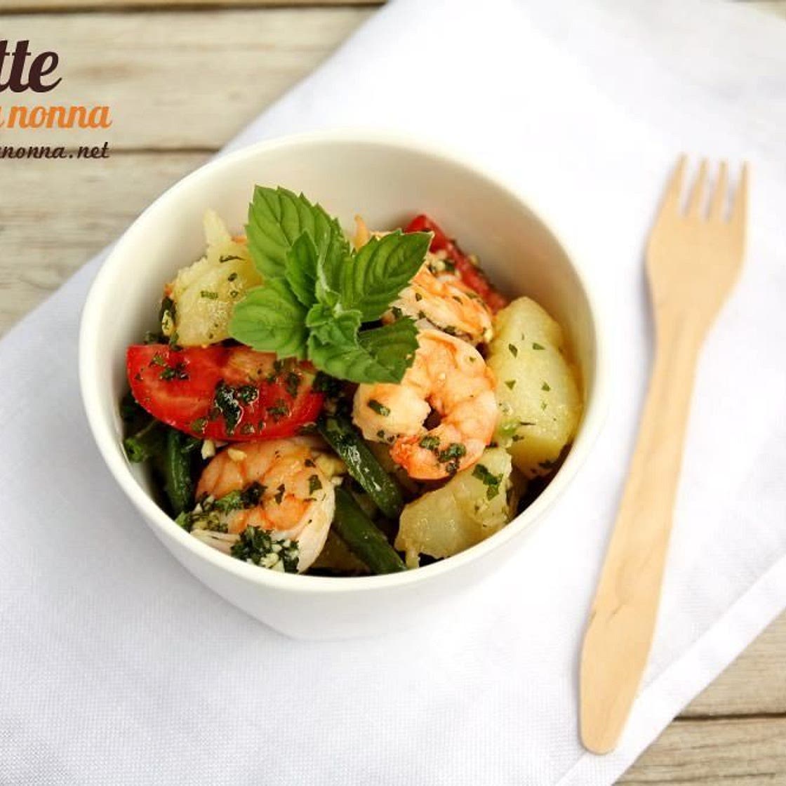 Insalata di fagiolini, patate e gamberi