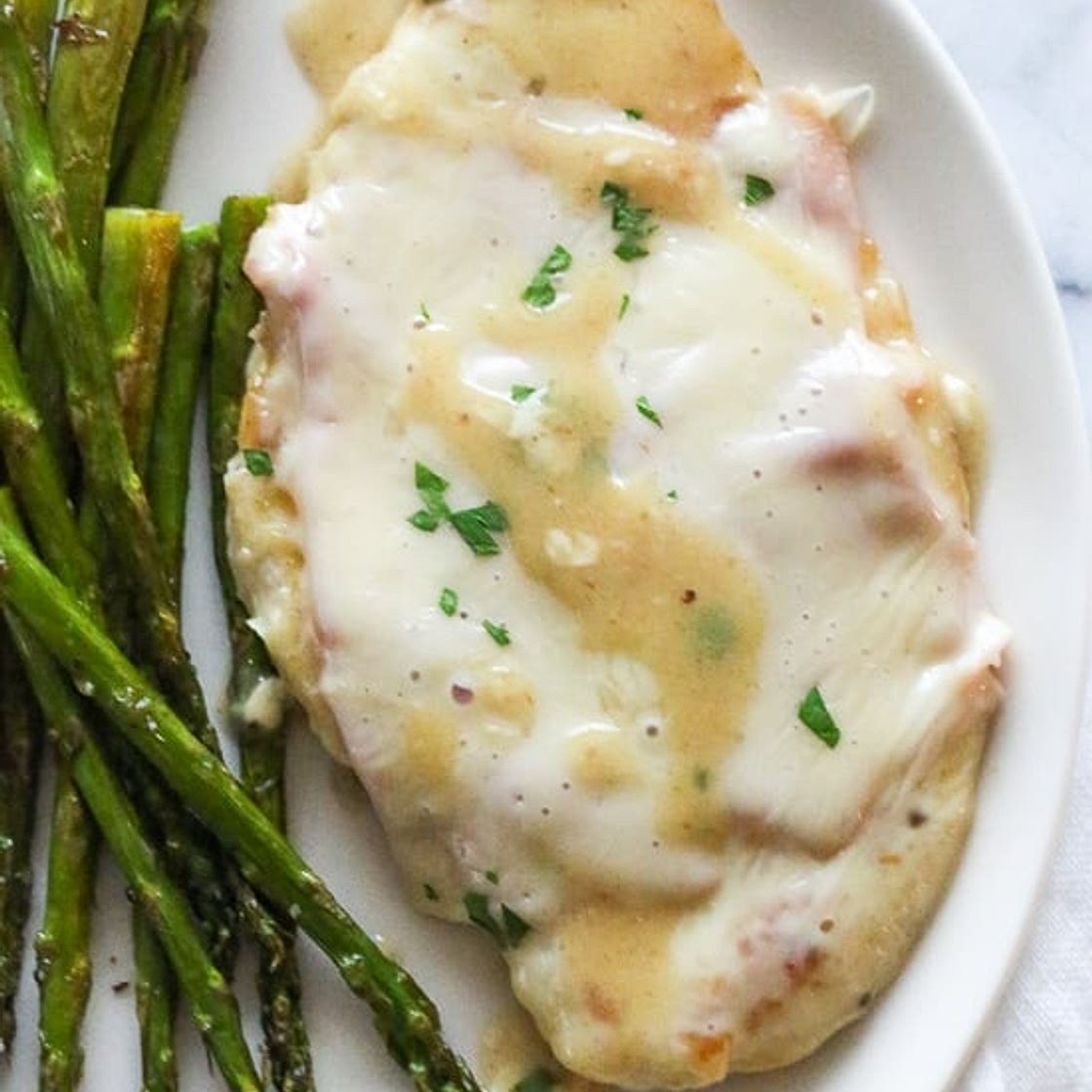 Skillet Chicken Cordon Bleu