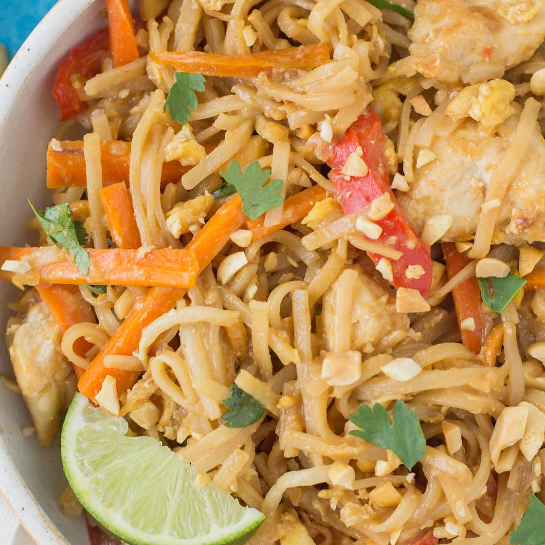 Healthy Chicken Pad Thai