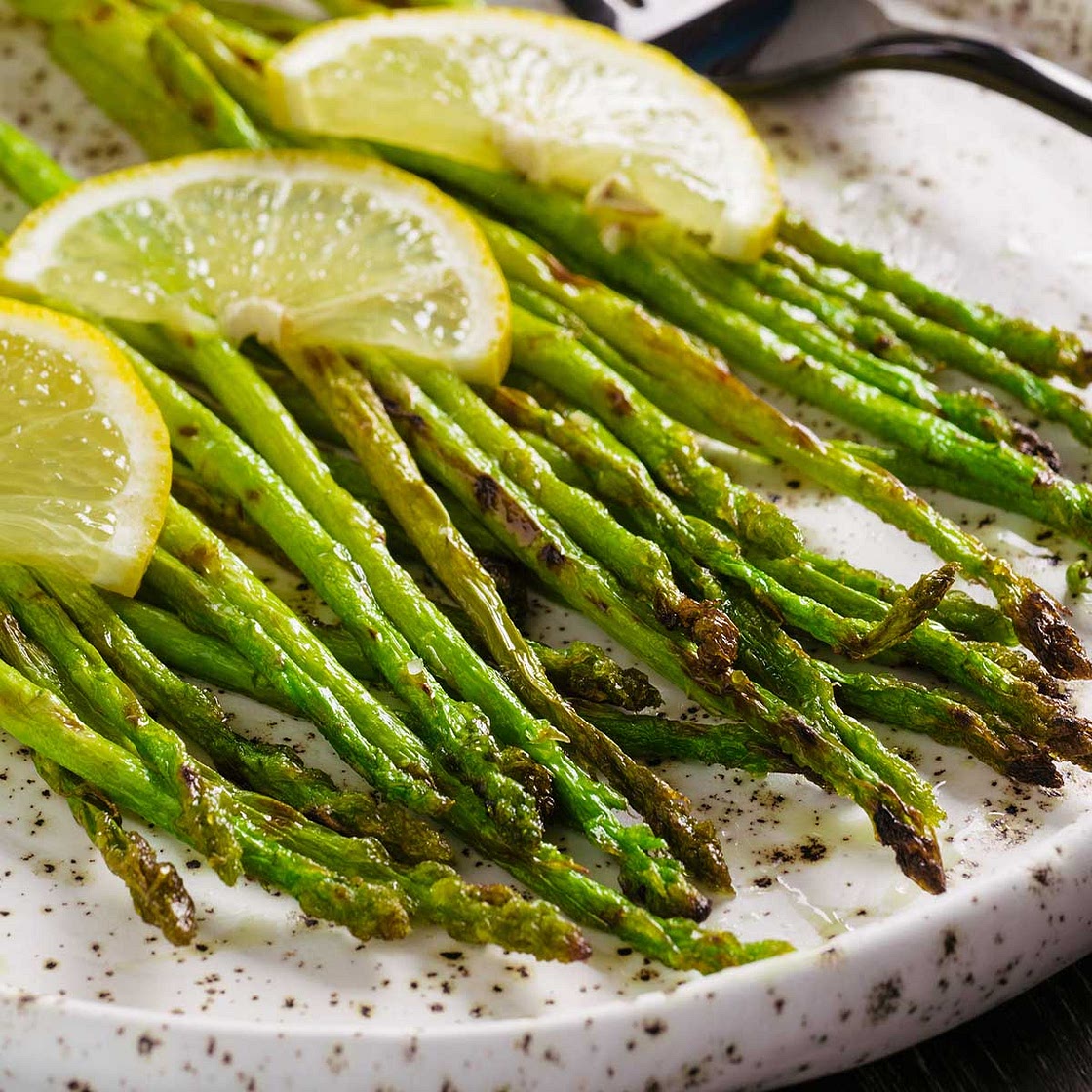 Grilled Asparagus with Lemon Garlic Butter