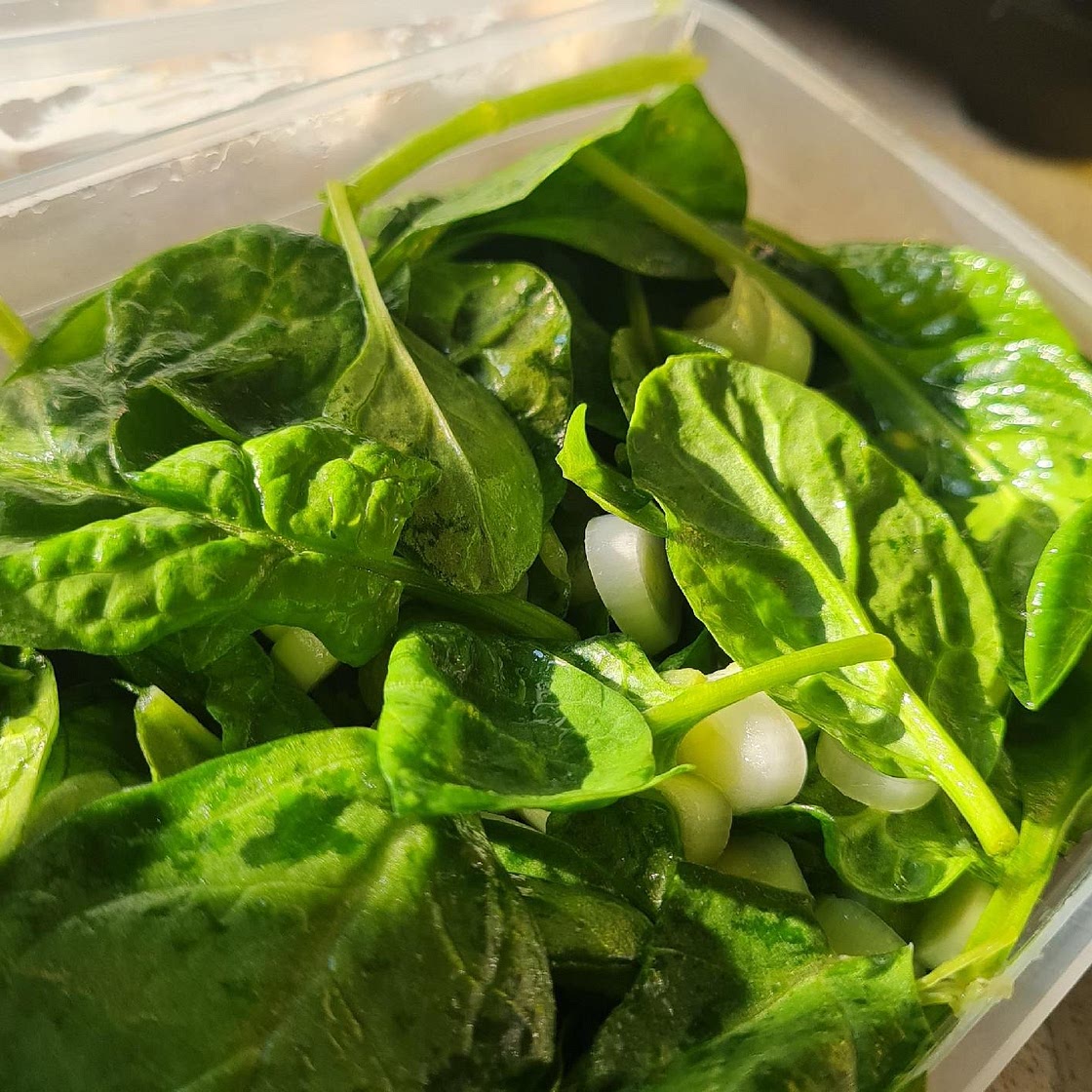 Simple Spinach Salad