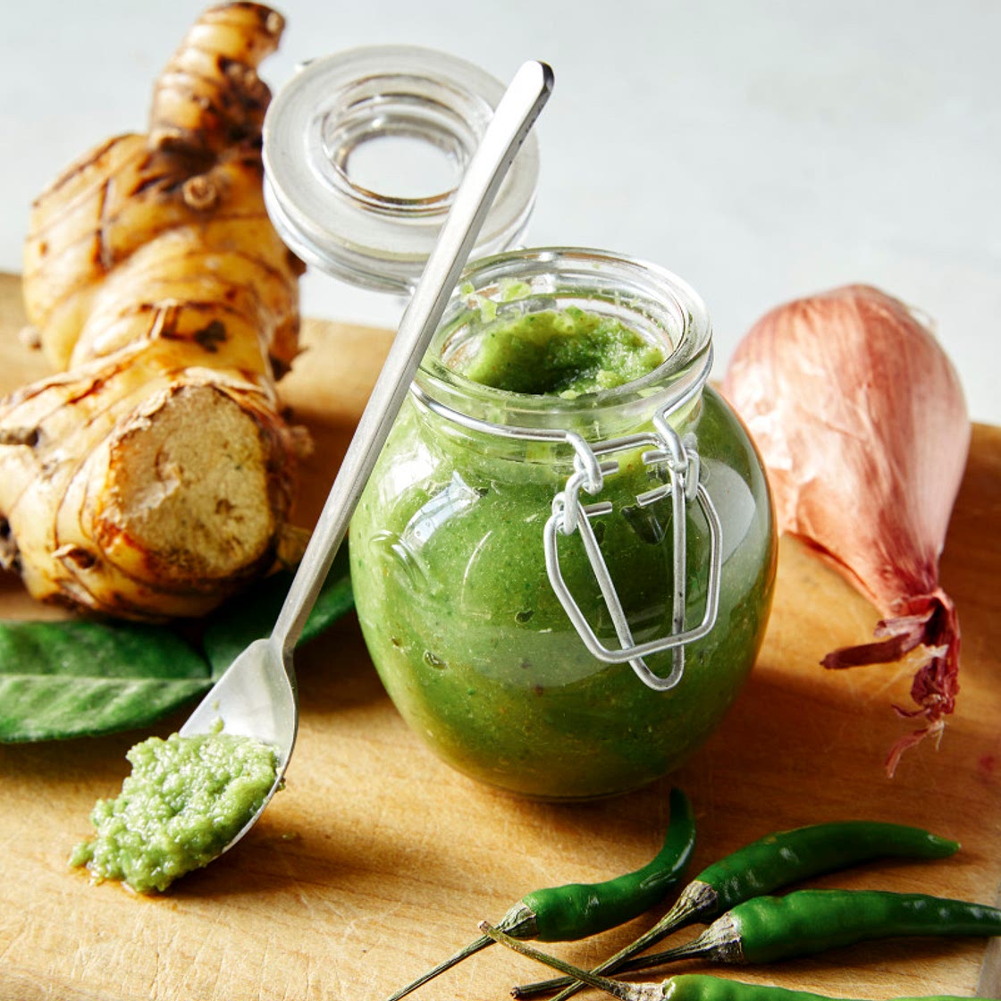 Green Curry Paste (Gaeng Kiow Wan)