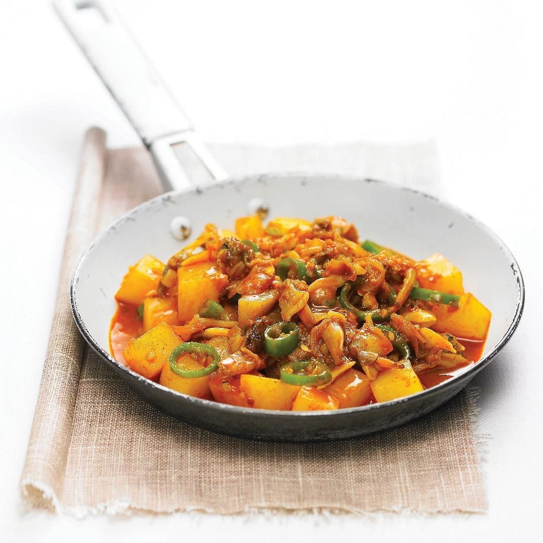 감자조갯살볶음 만드는 법