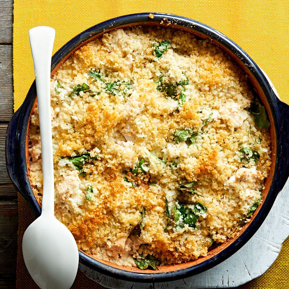 This Creamy Chicken Alfredo Cauliflower Rice Bake Is So Good