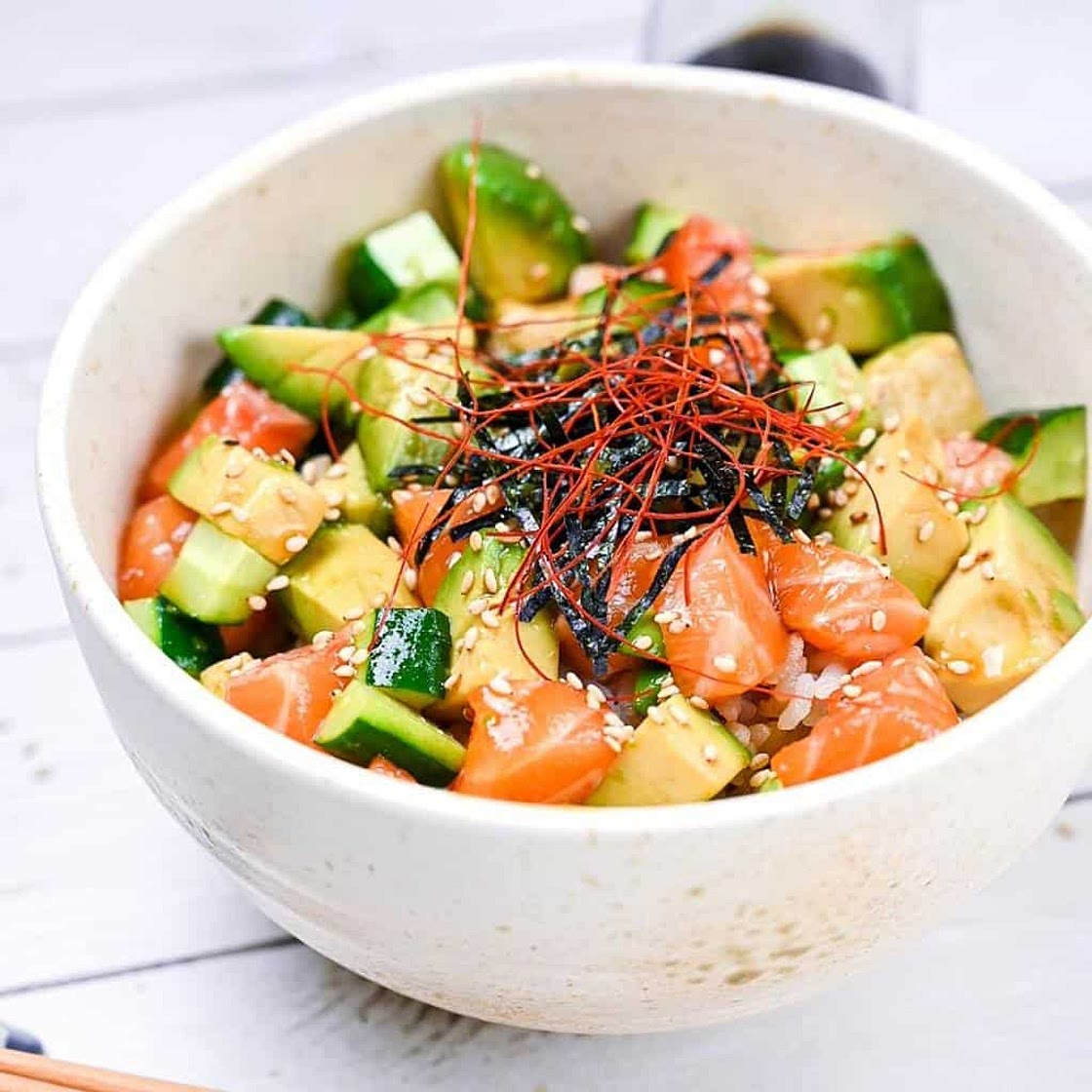 Marinated Salmon Sashimi Bowl (Salmon Don)