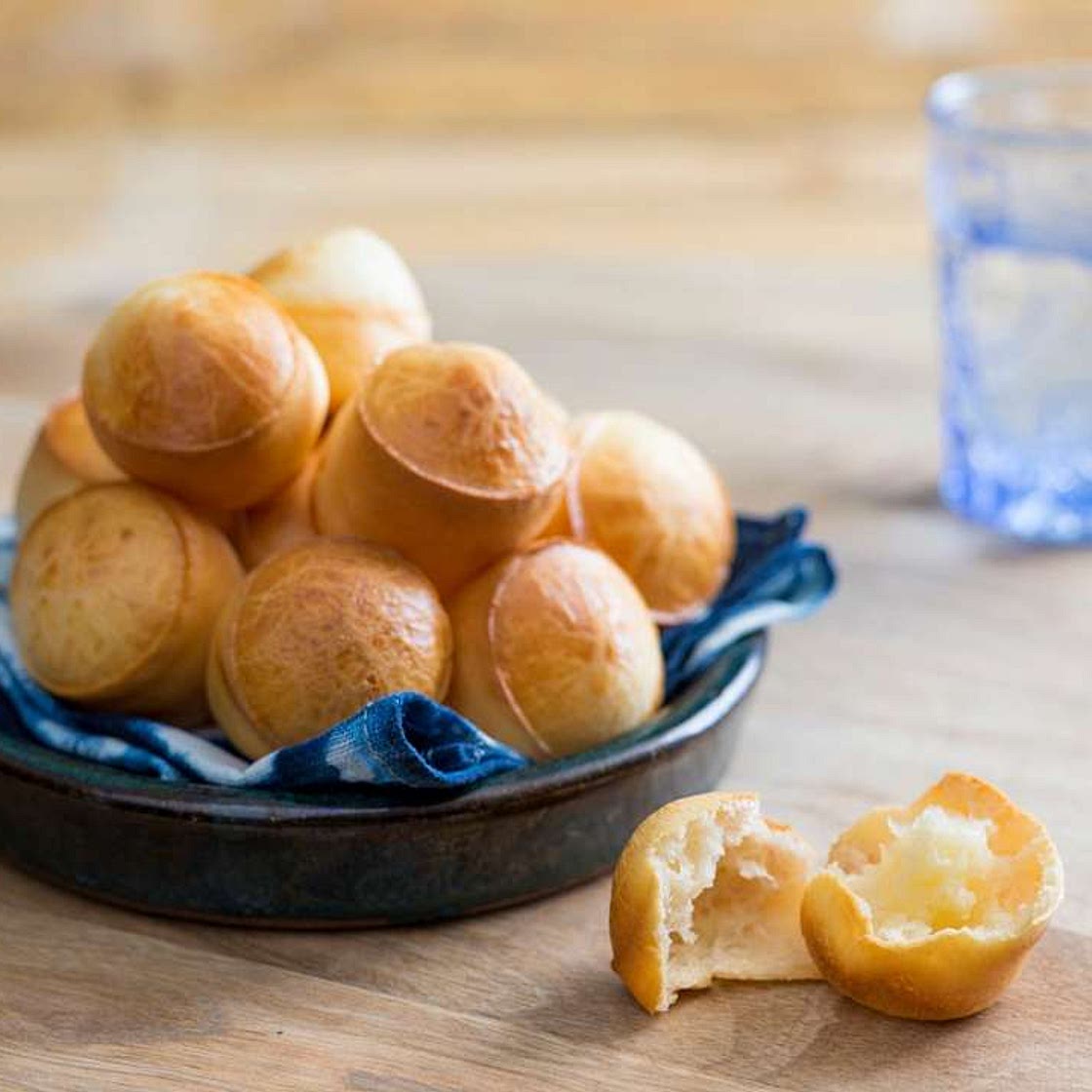 Brazilian cheese puffs