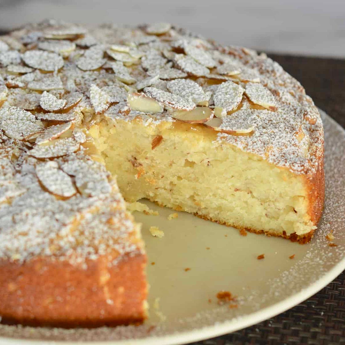 Almond Ricotta Cake
