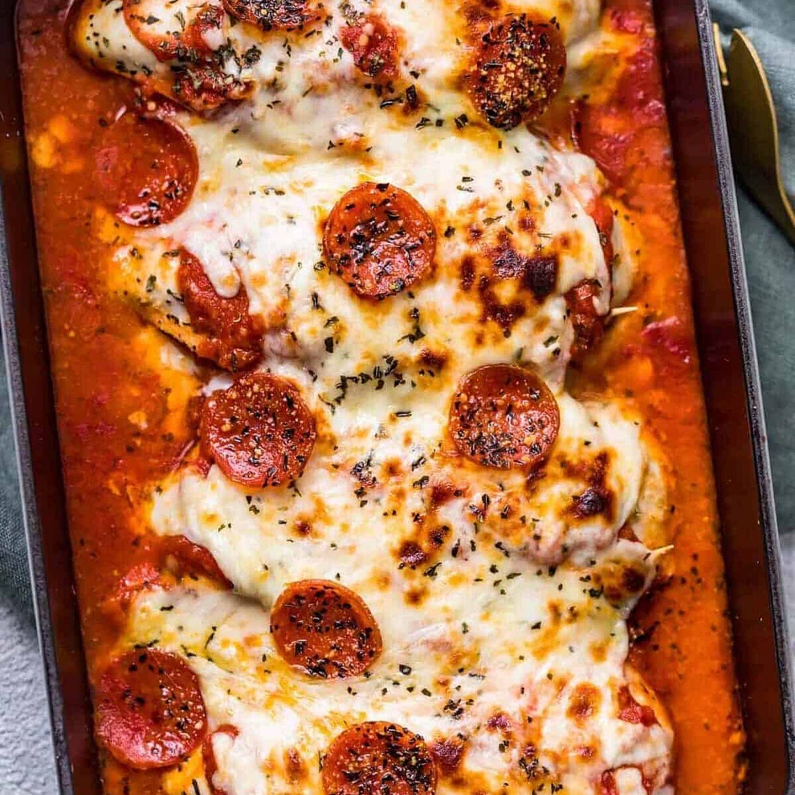 Pepperoni Pizza Stuffed Chicken Bake Recipe