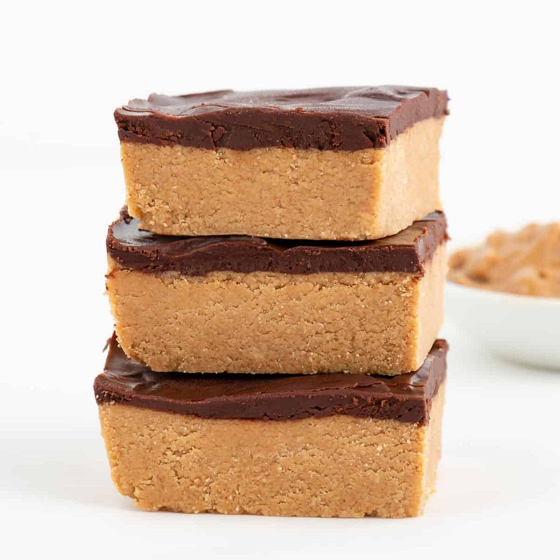 No Bake Chocolate Peanut Butter Bars (Vegan, Gluten-Free, Healthy)