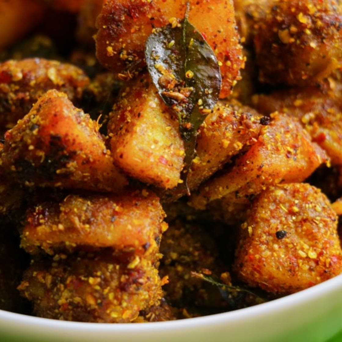 Chettinad Spicy Crispy Potato Fry Recipe | How to make Crispy Potato Fry Recipe | Aloo Fry Recipe